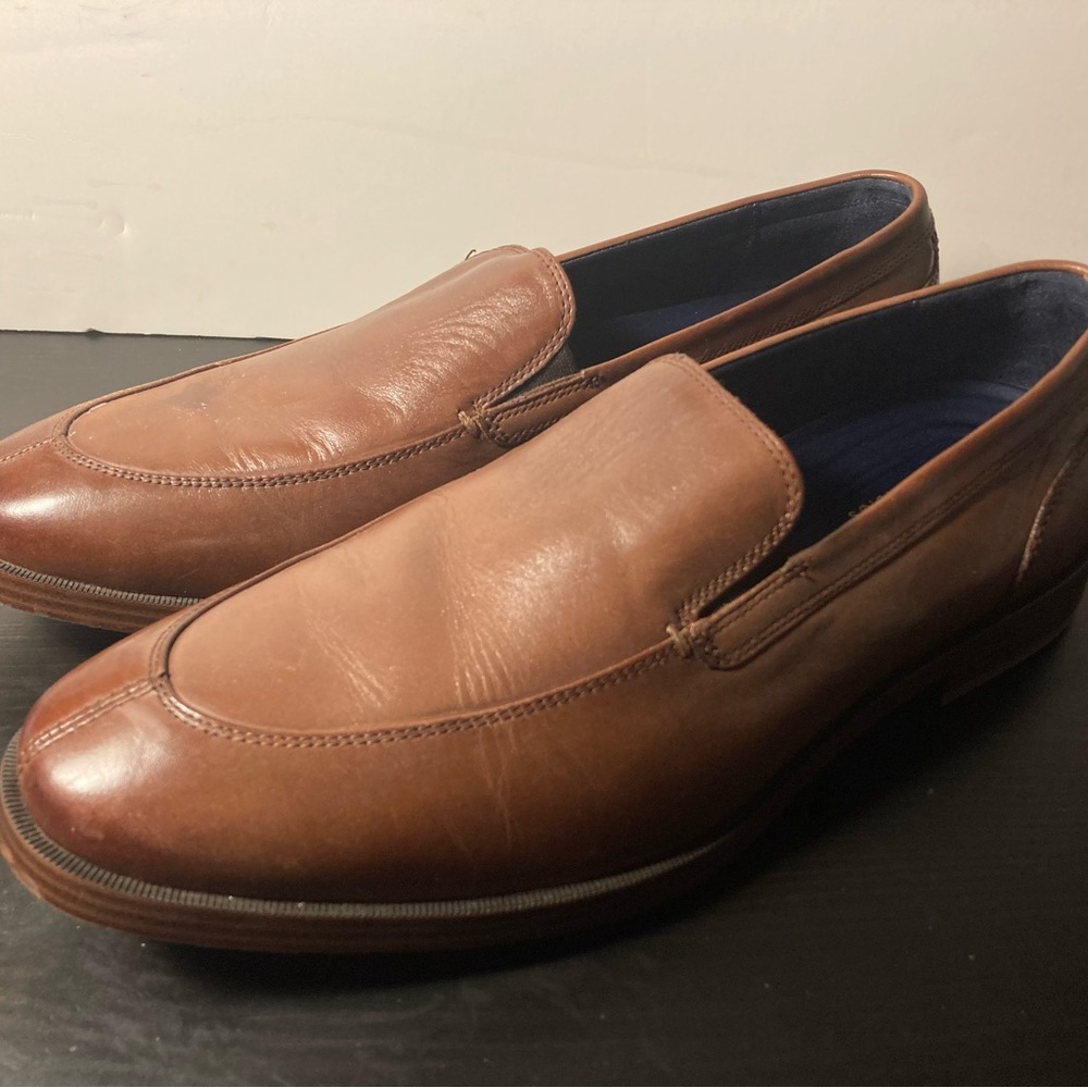 Cole Haan Leather Split Toe Loafer Dress Shoes